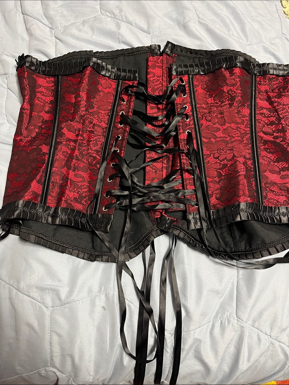 Red and Black Lace Corset Waist Cincher
